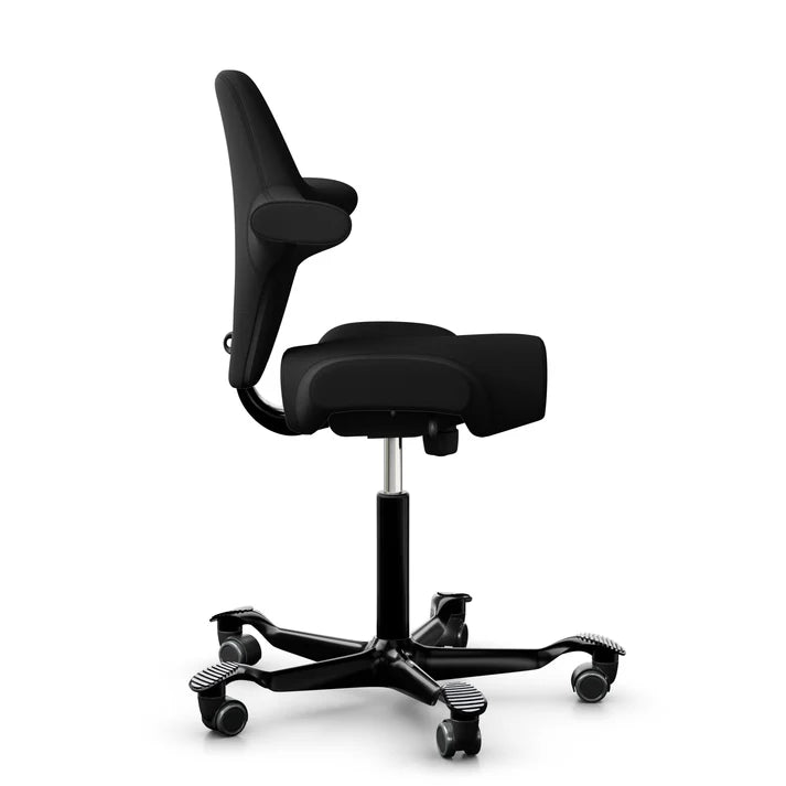 HÅG Capisco 8106 - EXR009 Noir / Noir / 200 mm / Roulettes pour sol dur